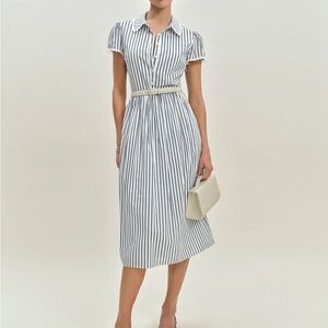 Reformation ULA dress
Striped Midi Dress in White and Blue.